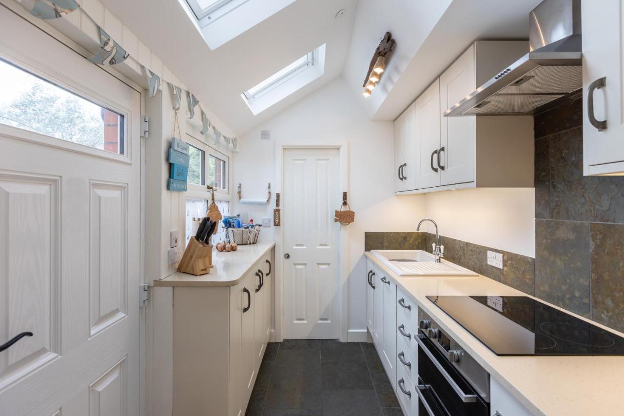 Robin Hood'S Bay Coastguard'S Cottage With A View Exterior foto